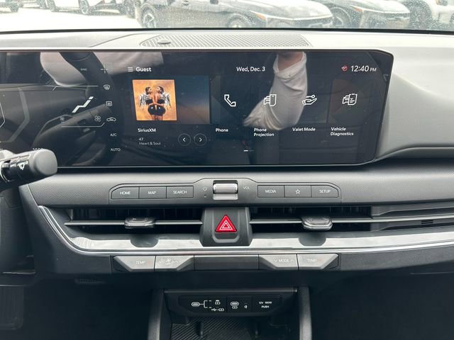 Used 2025 Kia K4 EX image 26