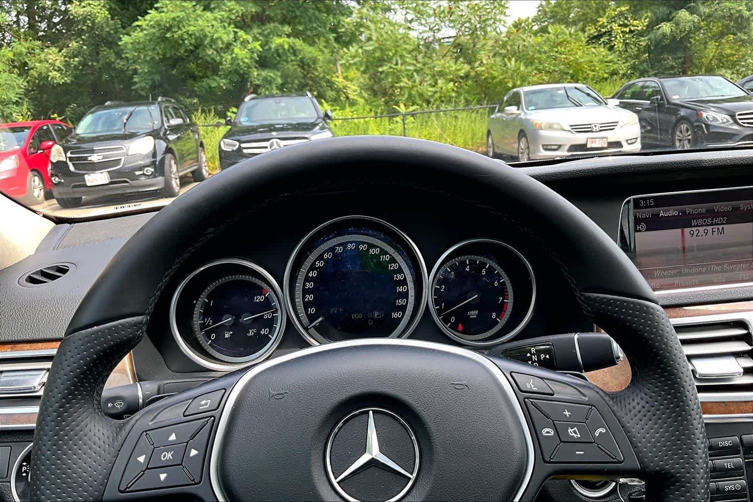 Used 2014 Mercedes-Benz E 350 4MATIC Sedan image 26