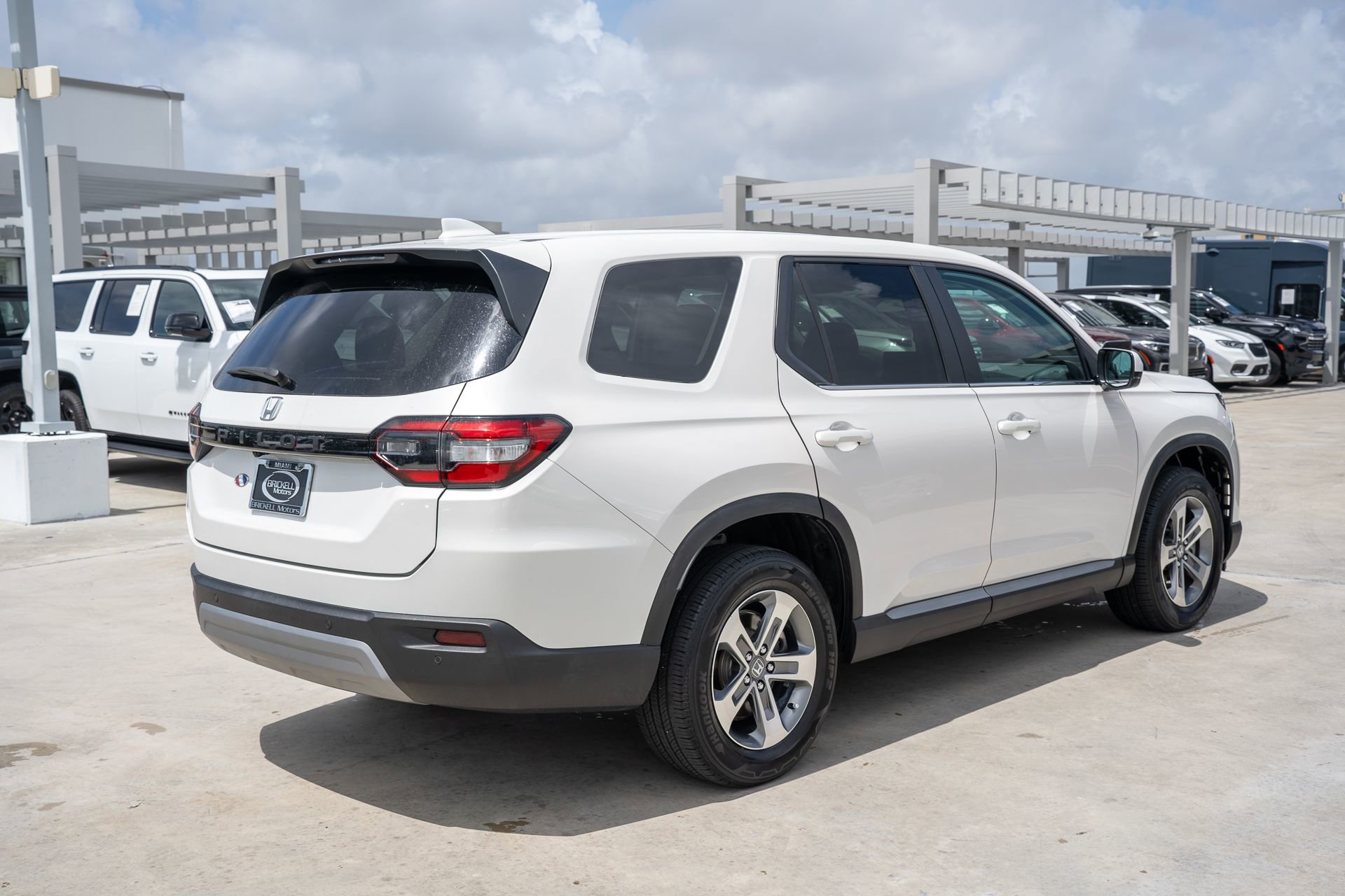 Certified 2023 Honda Pilot EX-L image 5