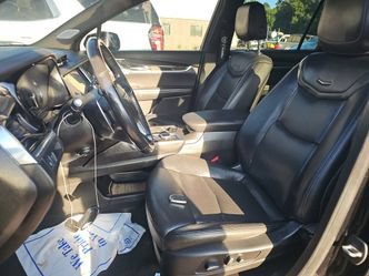 Used 2020 Cadillac XT6 Sport AWD/4WD image 3