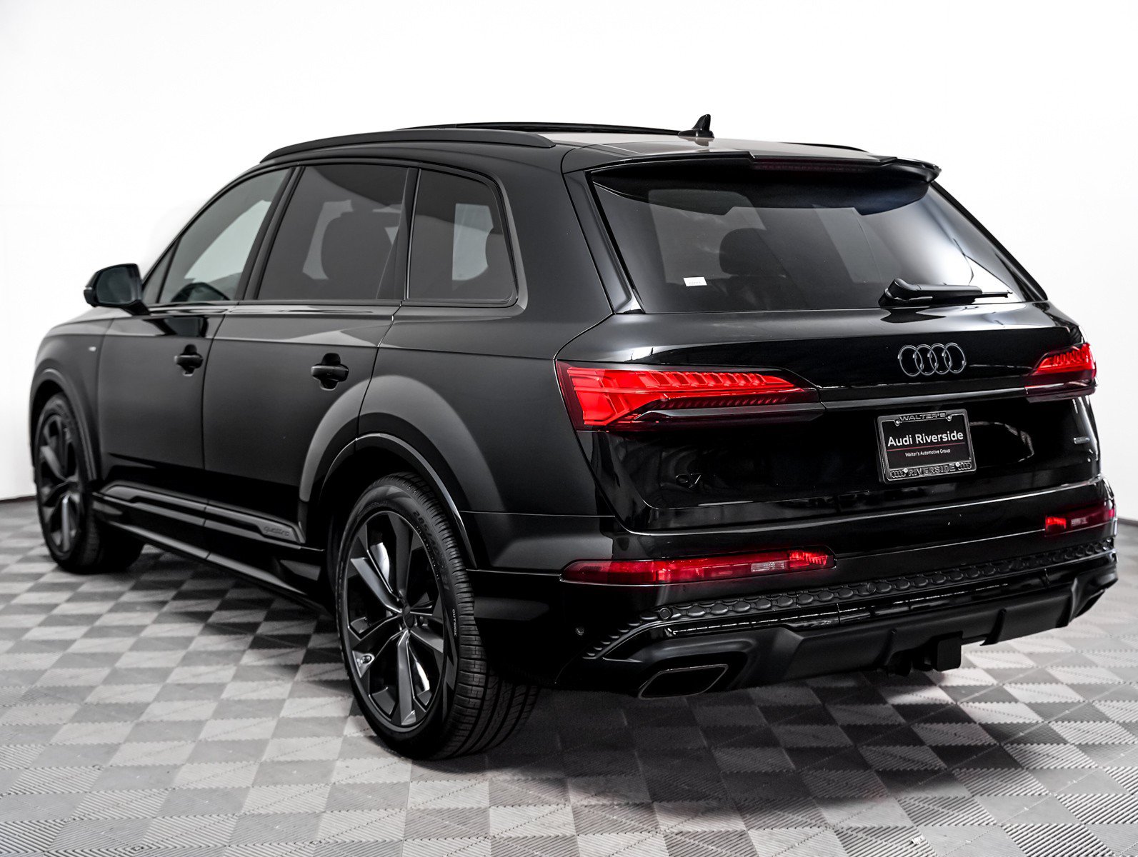 New 2026 Audi Q7 Premium Plus AWD/4WD image 2