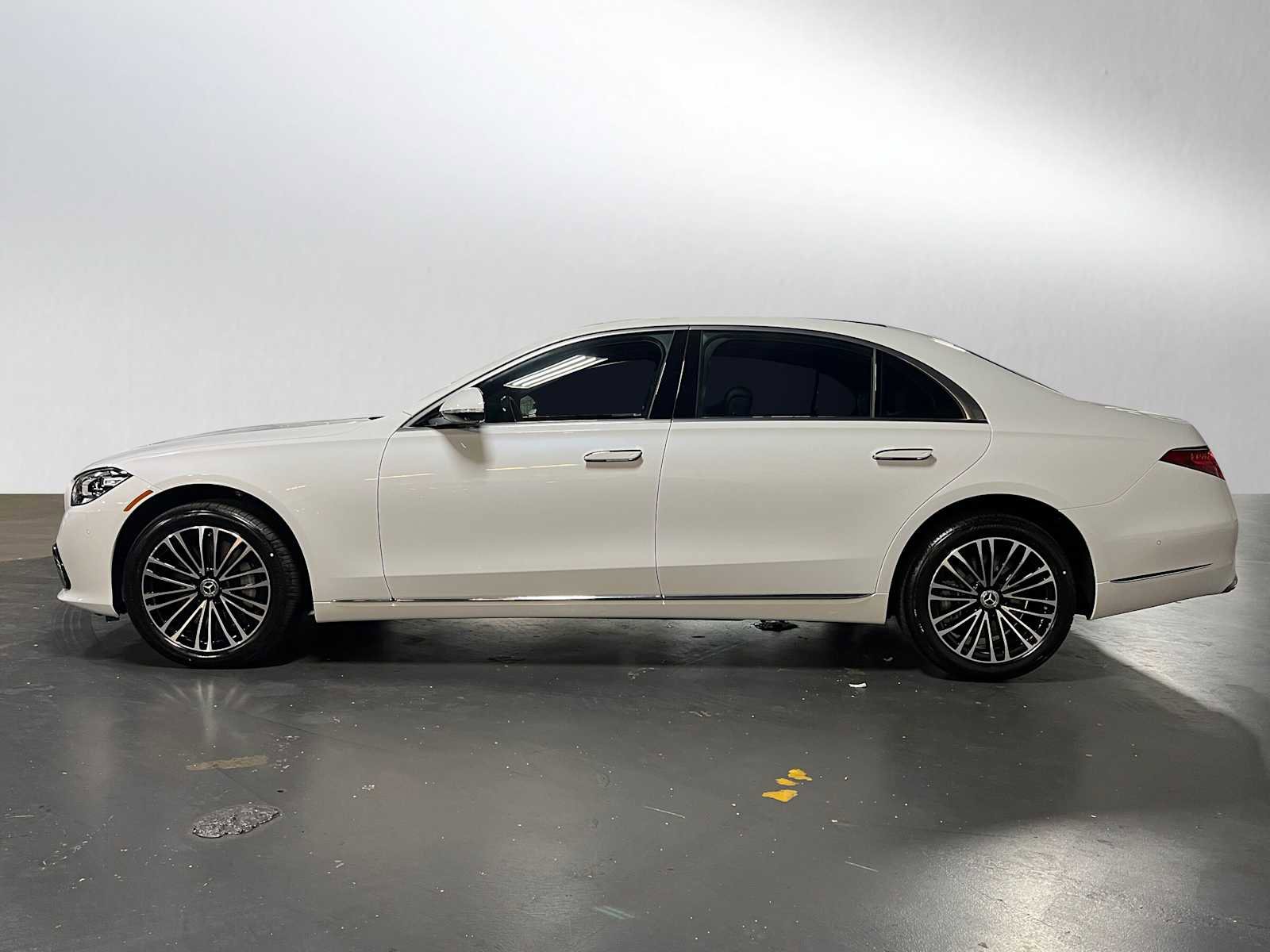 New 2025 Mercedes-Benz S 580 4MATIC Sedan image 51