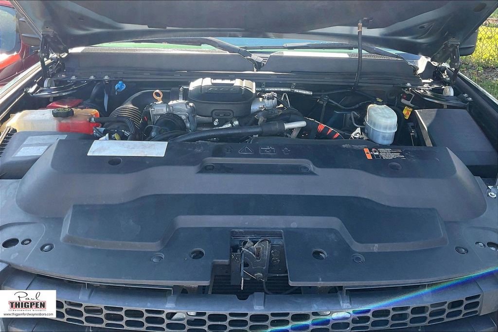 Used 2011 GMC Sierra 2500 SLE w/ SLE Preferred Package image 10