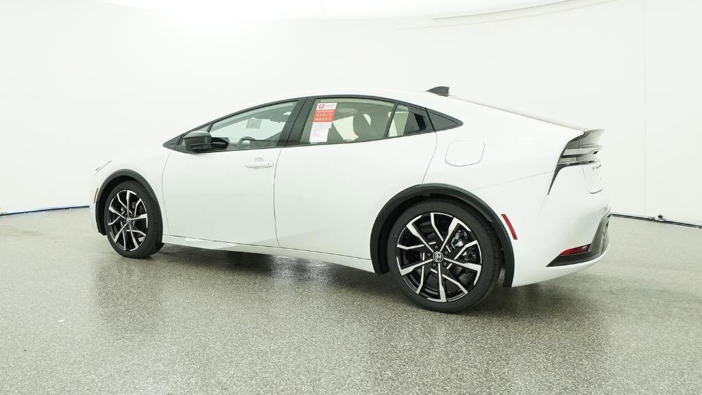 New 2026 Toyota Prius Plug-In Hybrid FWD image 28