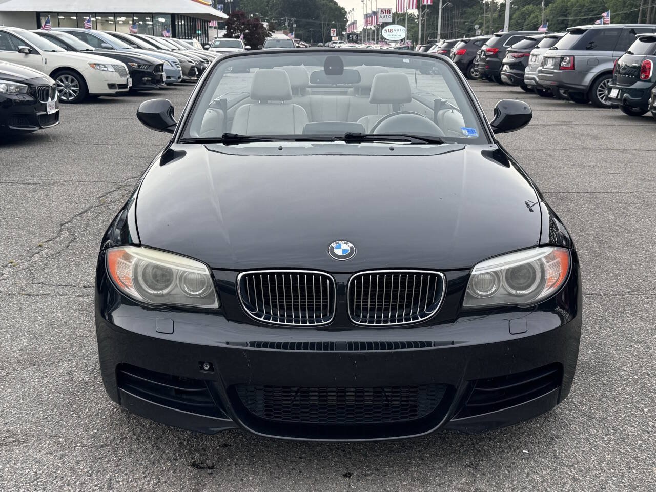 Used 2013 BMW 135i Convertible RWD image 2