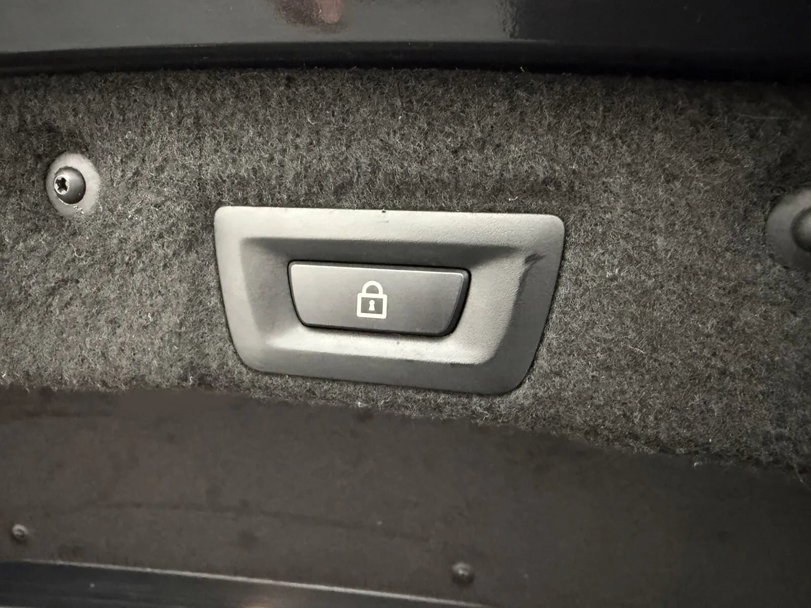 Used 2015 BMW 650i Convertible RWD image 34