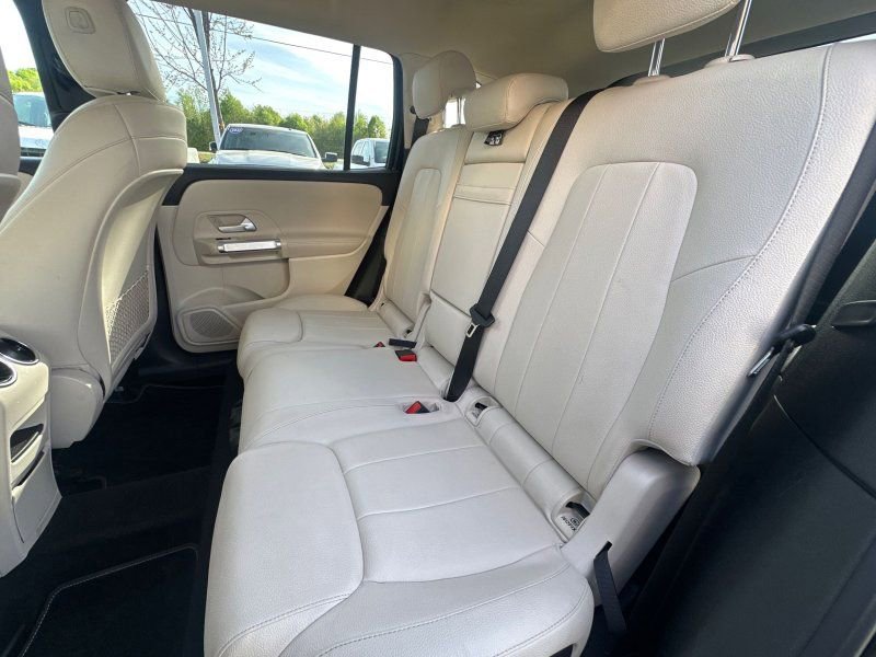 Used 2020 Mercedes-Benz GLB 250 image 19