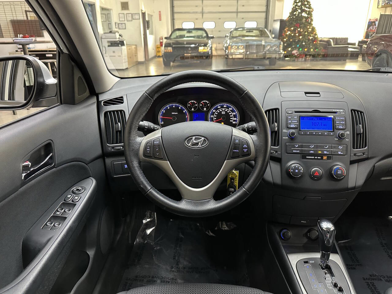 Used 2009 Hyundai Elantra image 19