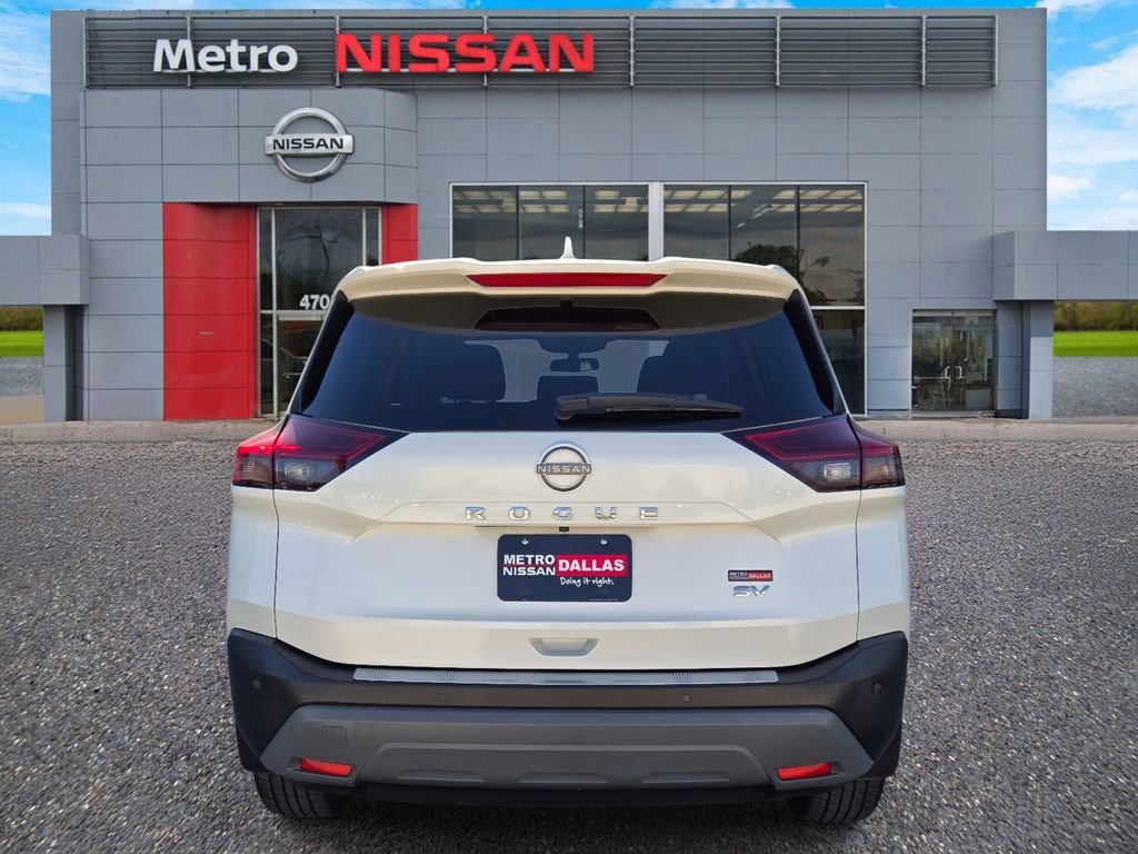 Certified 2023 Nissan Rogue SV image 5