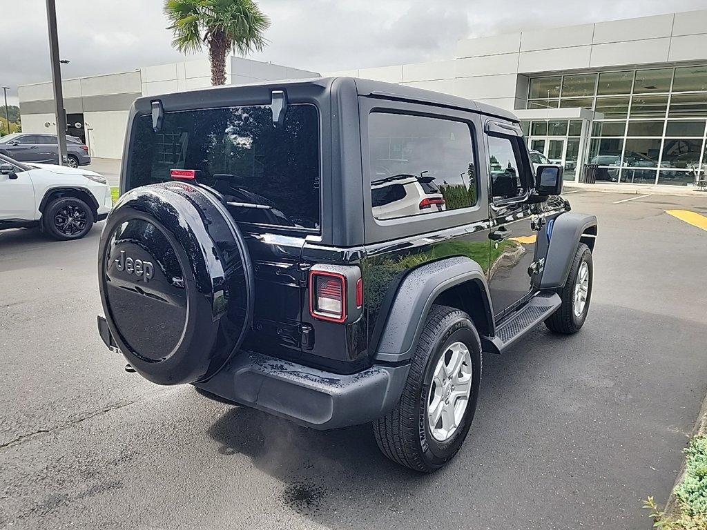 Used 2020 Jeep Wrangler Sport AWD/4WD image 5
