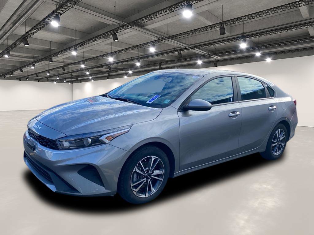 Certified 2023 Kia Forte LXS image 4
