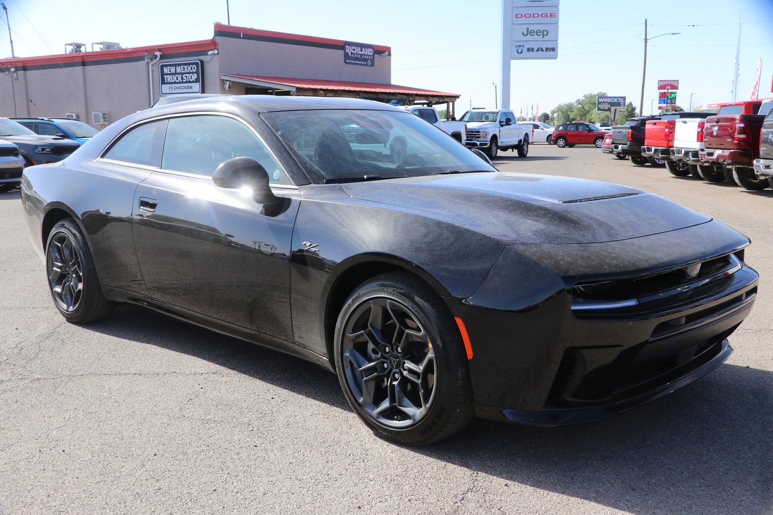New 2026 Dodge Charger R/T w/ Blacktop Package
