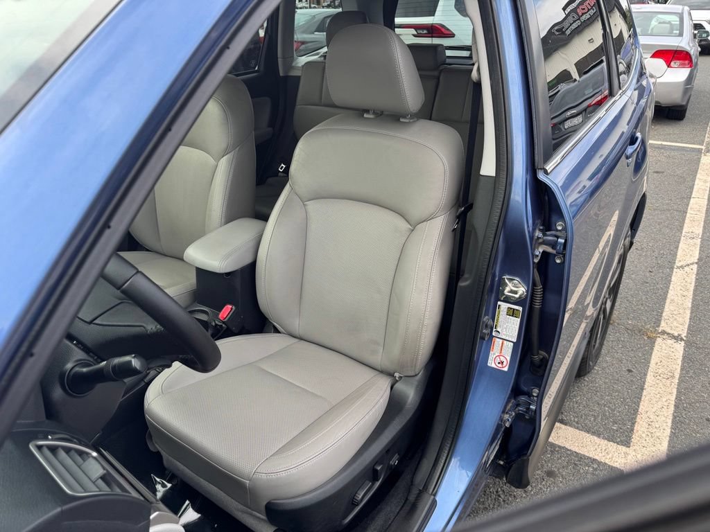 Used 2017 Subaru Forester 2.5i Limited w/ Popular Package #1 AWD/4WD image 23