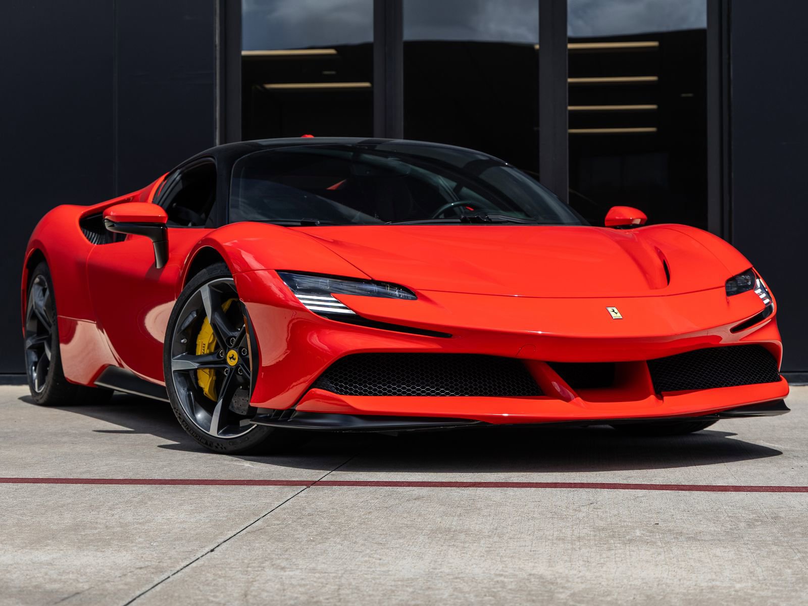 Used 2021 Ferrari SF90 Stradale image 2