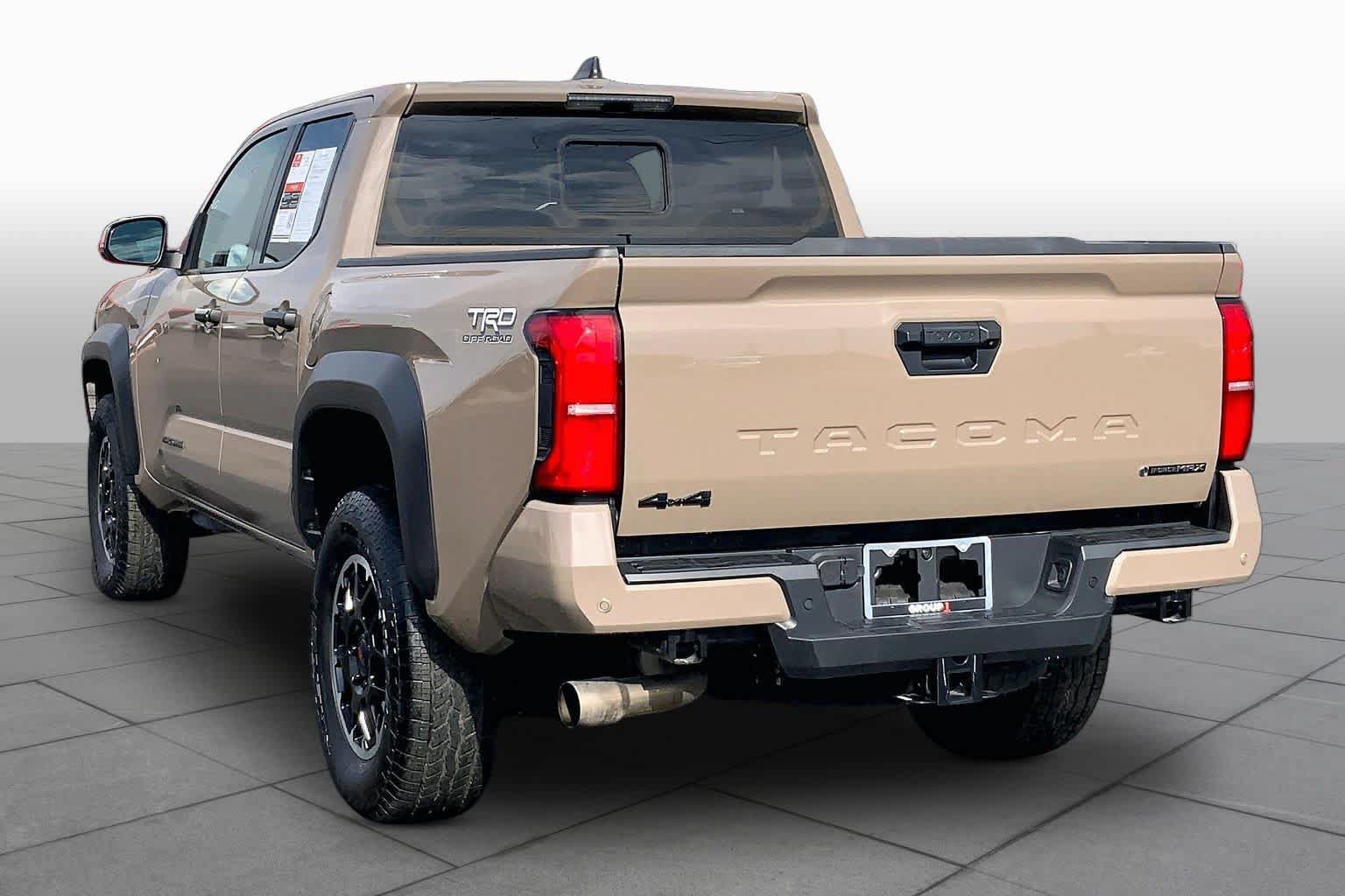 Used 2026 Toyota Tacoma TRD Off-Road w/ TRD Off Road Upgrade Package AWD/4WD image 12