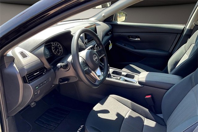 New 2025 Nissan Sentra SV image 7