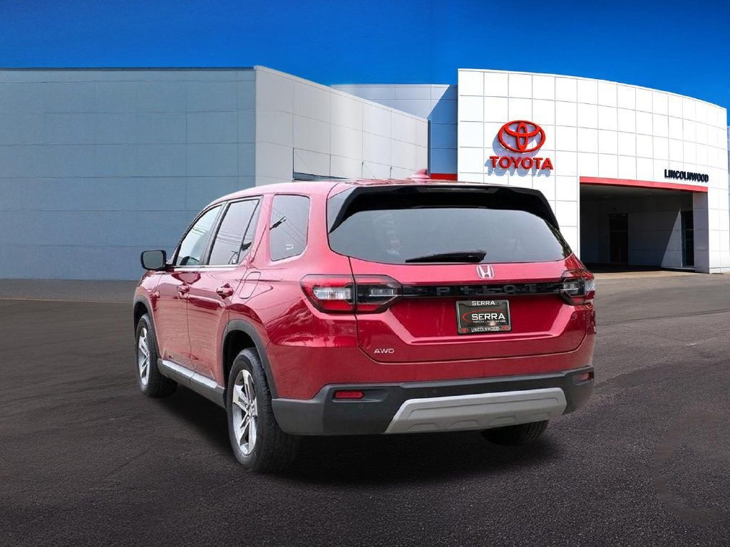 Used 2025 Honda Pilot EX-L image 10