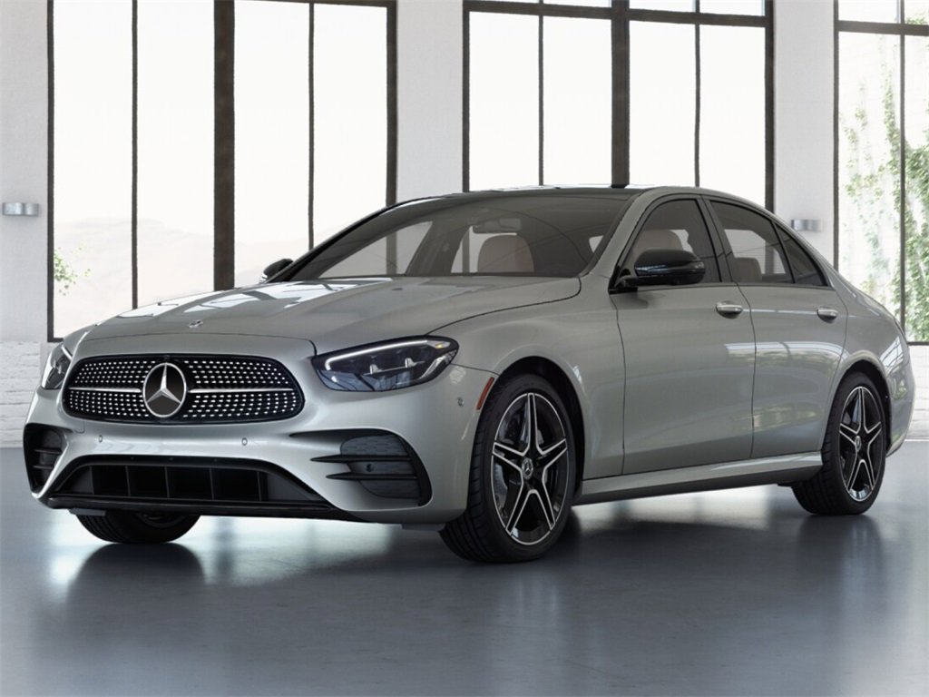 Used 2022 Mercedes-Benz E 350 4MATIC Sedan image 1