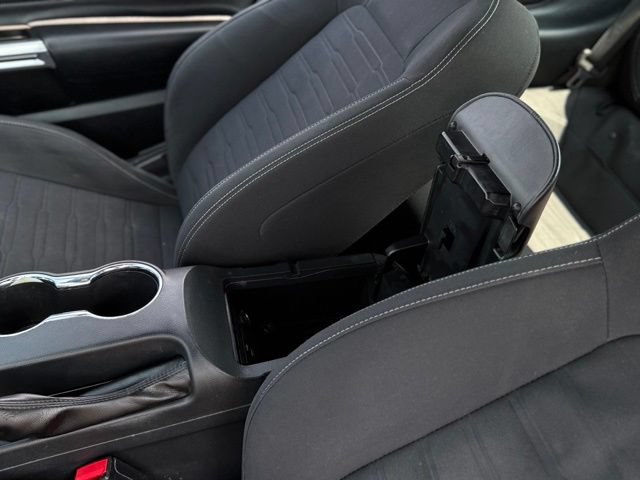 Certified 2017 Ford Mustang Coupe RWD image 17