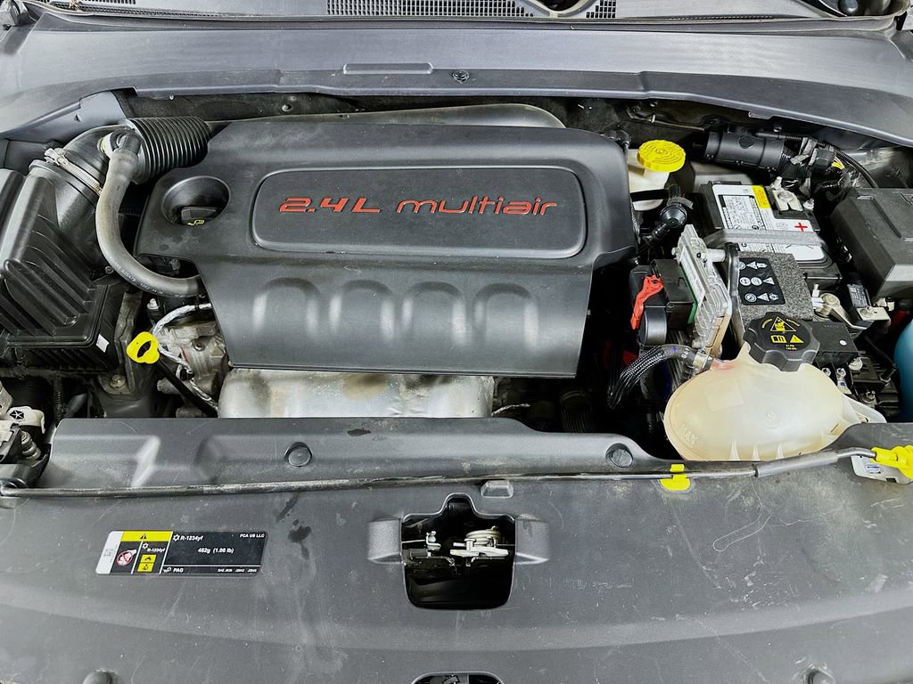 Used 2022 Jeep Compass Limited image 37