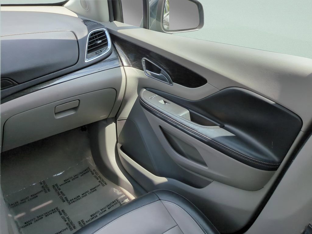 Used 2015 Buick Encore Leather w/ Experience Buick Package image 9