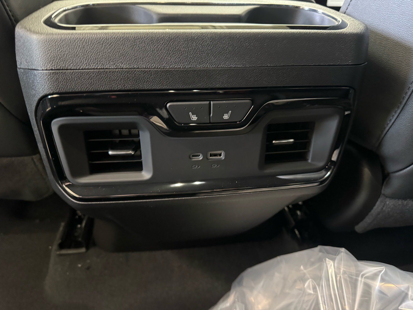 New 2026 GMC Sierra 1500 AT4 w/ AT4 Premium Package AWD/4WD image 11