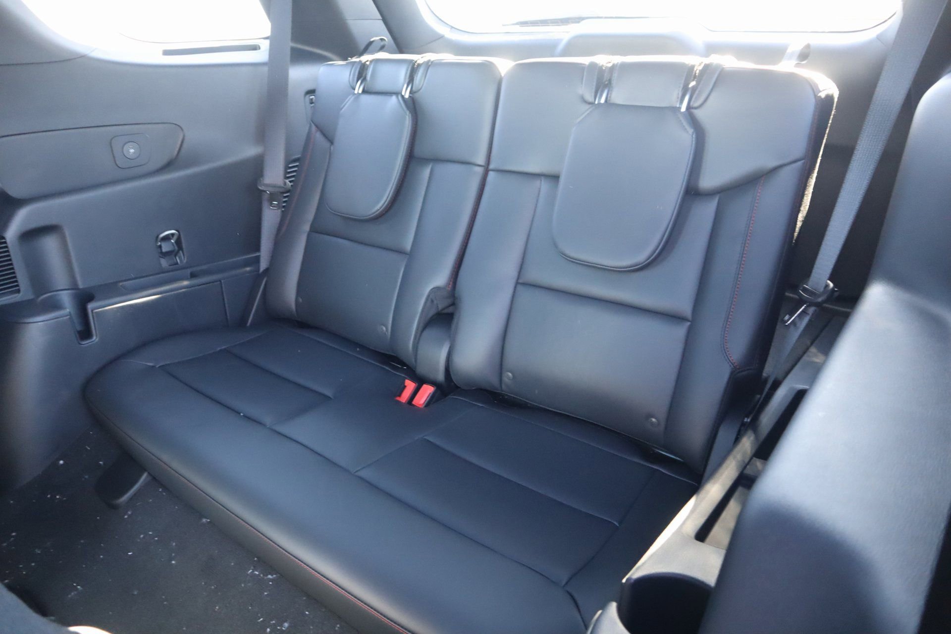 New 2026 Ford Explorer ST-Line w/ ST-Line Street Pack image 14