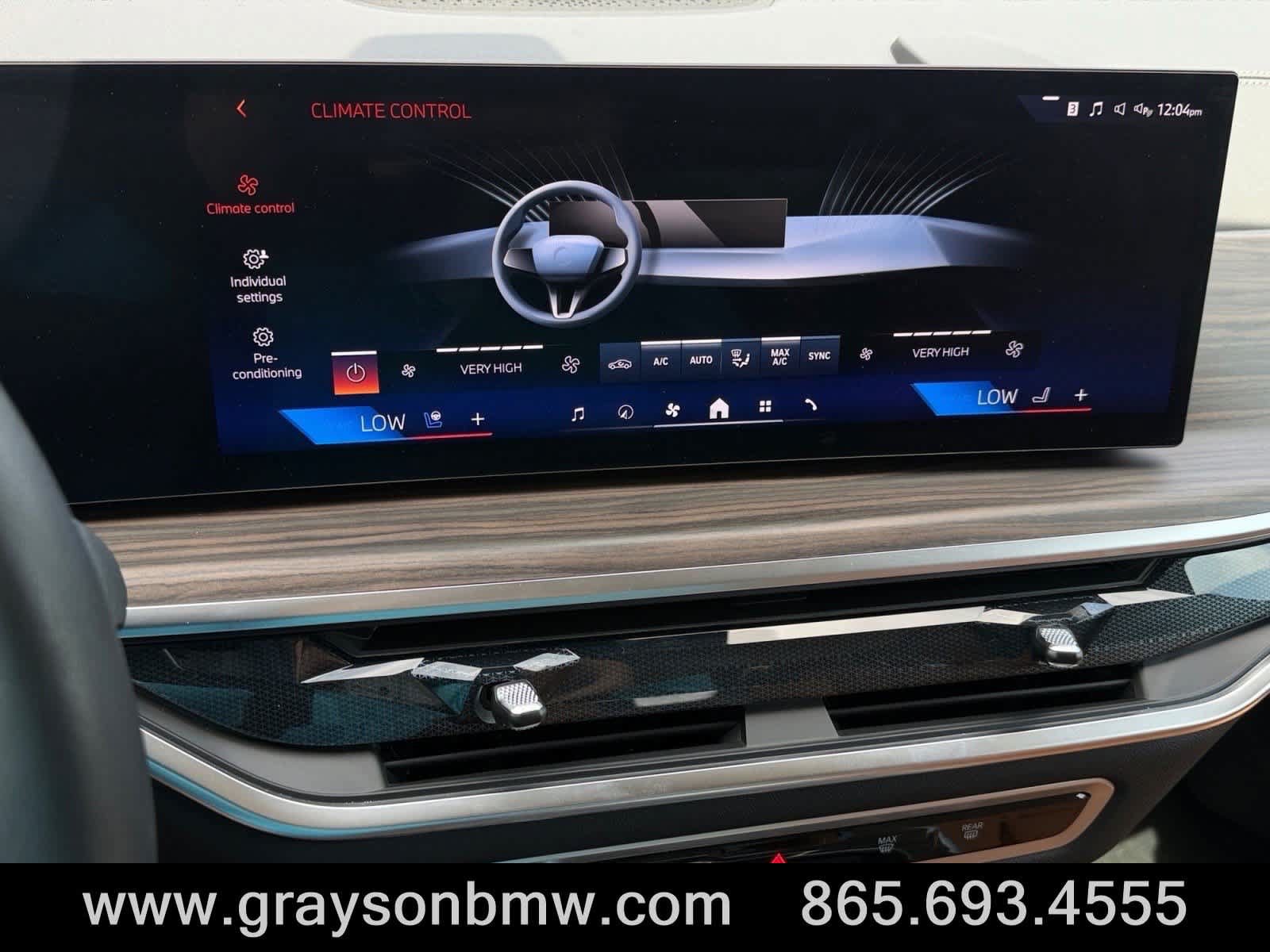 Used 2026 BMW X7 xDrive40i AWD/4WD image 33