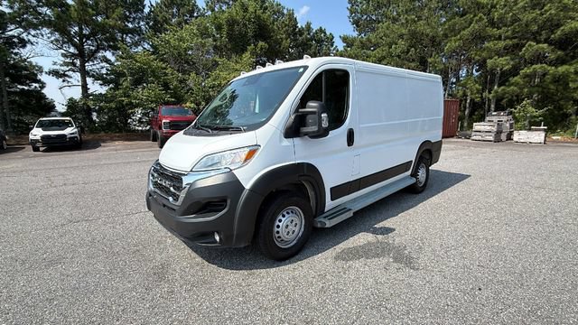 Used 2025 RAM ProMaster 2500 w/ U-Haul Equipment Group FWD image 3