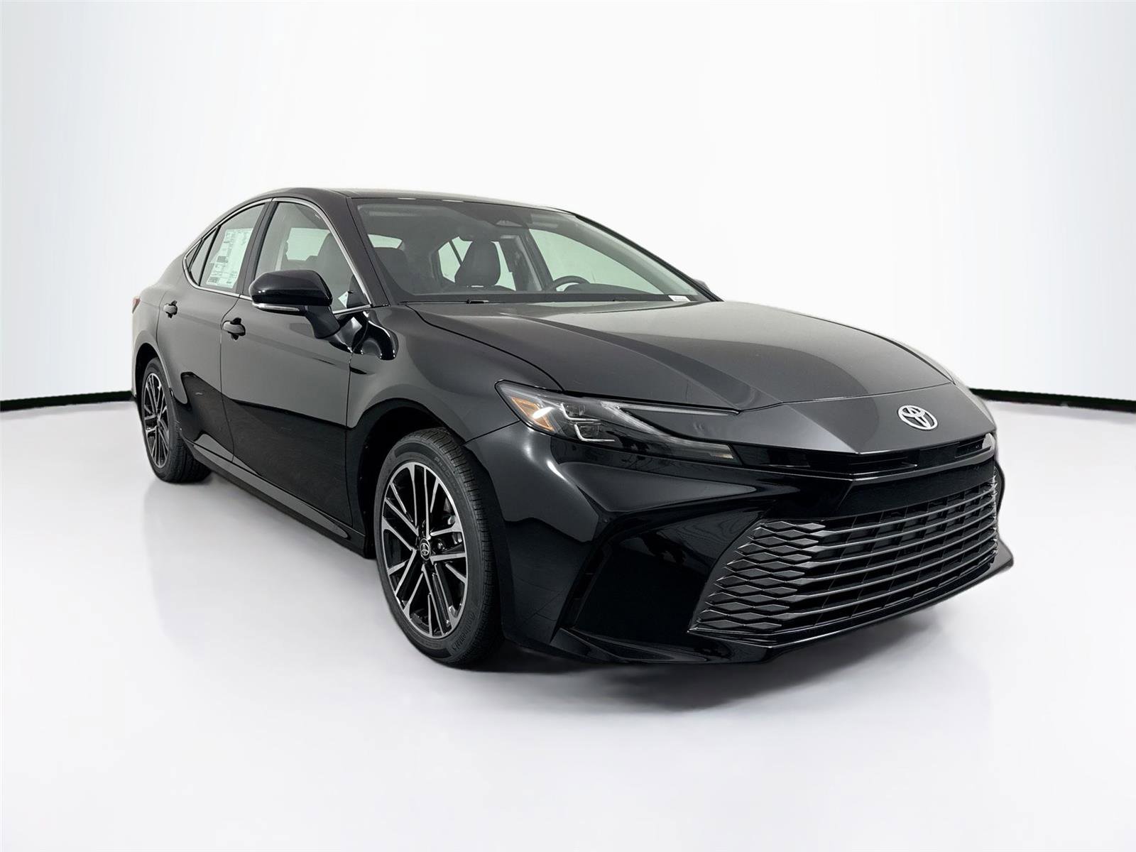 New 2026 Toyota Camry XLE image 4