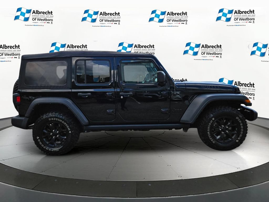 Used 2022 Jeep Wrangler Unlimited Sport AWD/4WD image 6