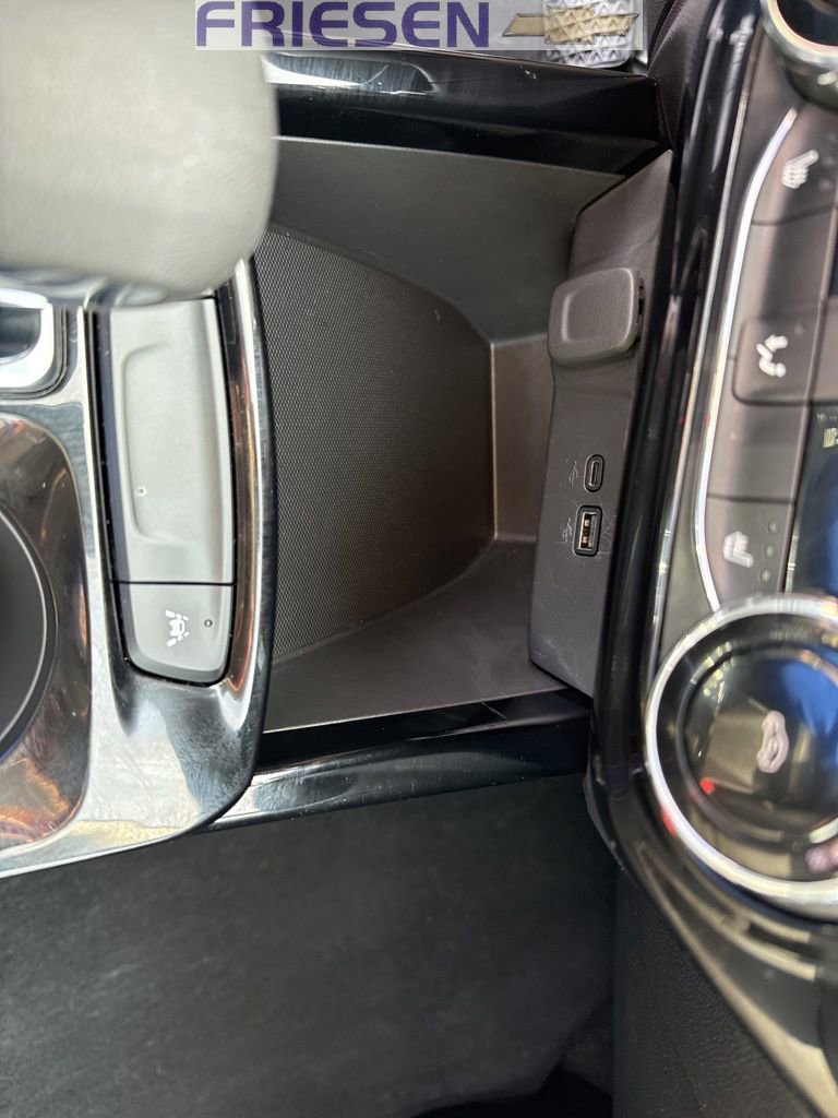 Used 2025 Chevrolet Trax ACTIV w/ Driver Confidence Package image 20