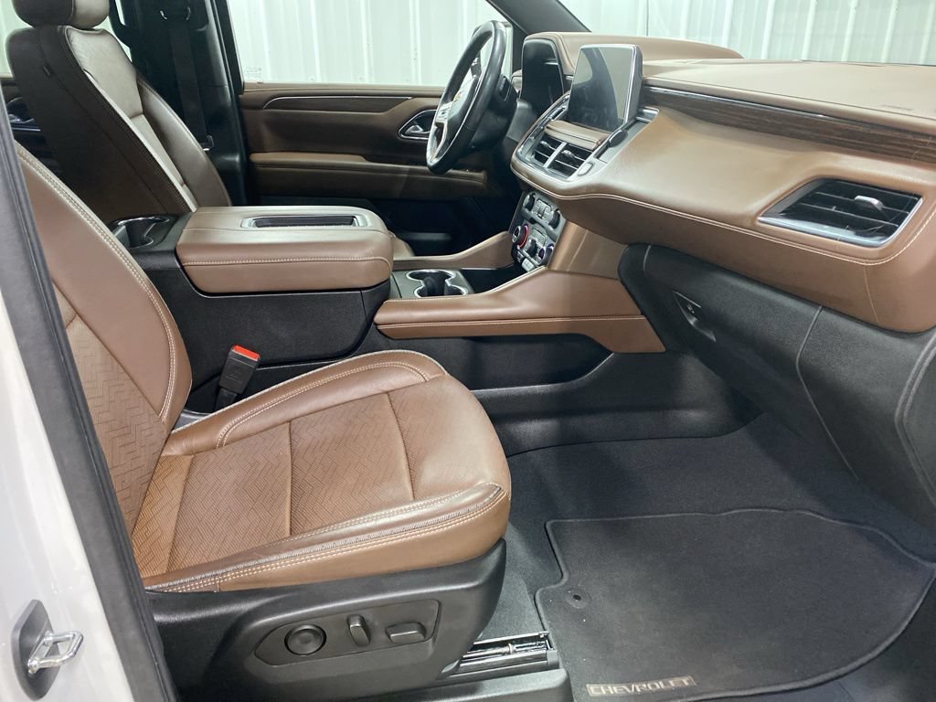 Certified 2022 Chevrolet Tahoe High Country AWD/4WD image 36