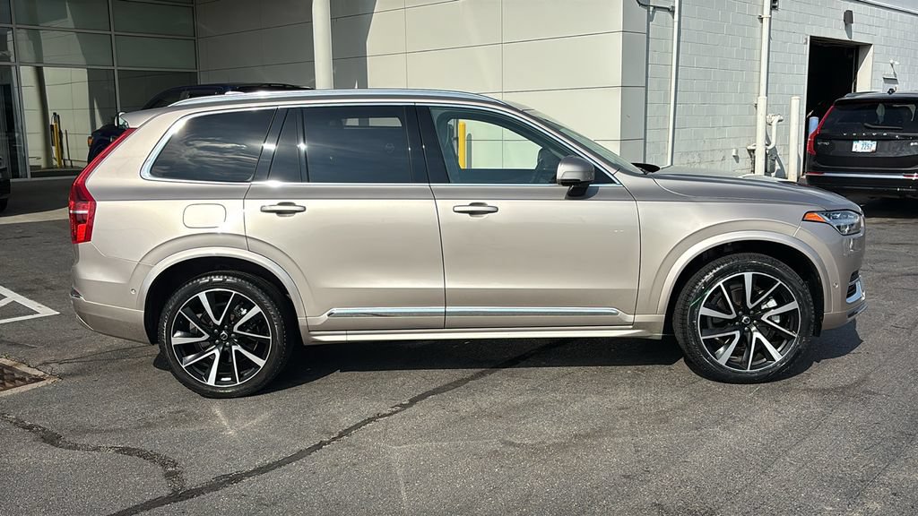 Certified 2024 Volvo XC90 B6 Plus w/ Protection Package Premier AWD/4WD image 26