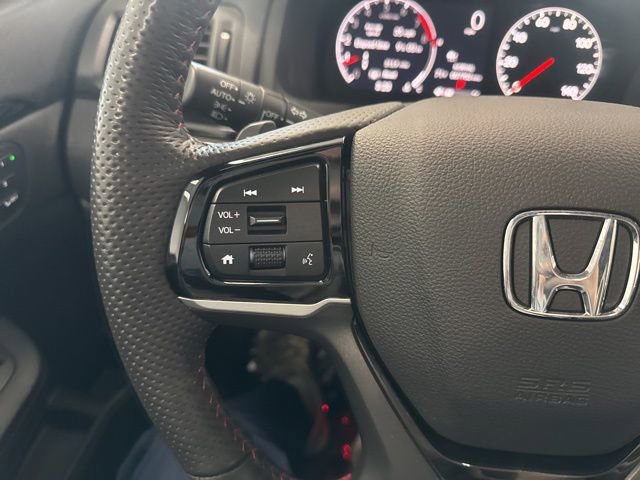 Used 2025 Honda Ridgeline Black Edition image 34