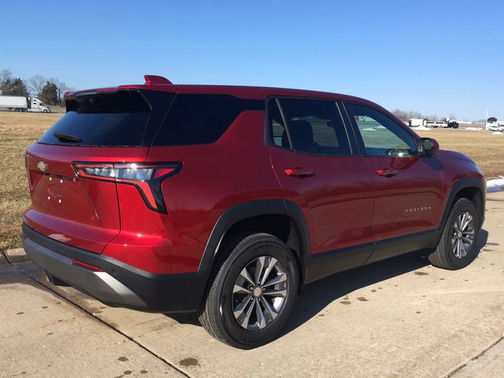 New 2026 Chevrolet Equinox LT w/ Safety and Technology Package image 6