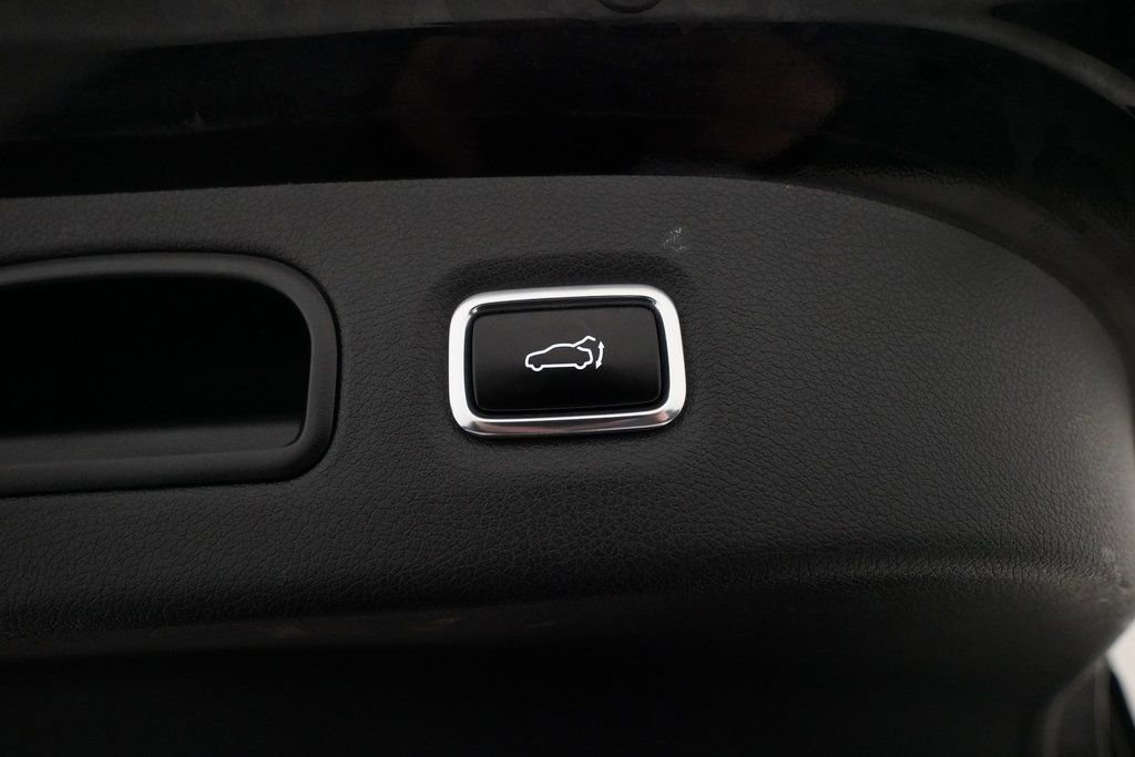 Used 2018 Kia Stinger GT2 image 15