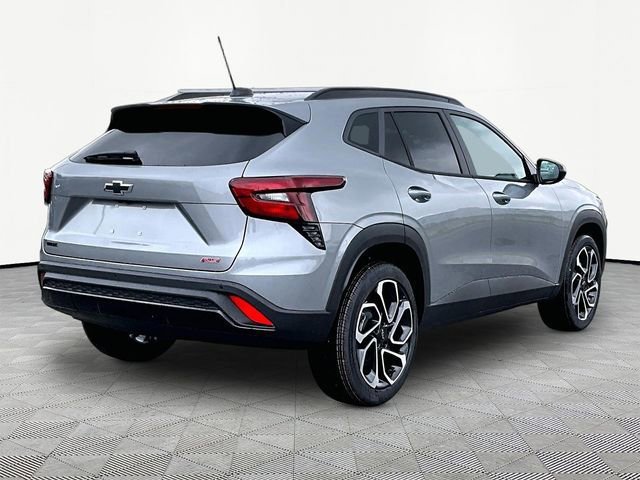 New 2026 Chevrolet Trax RS w/ Sunroof Package FWD image 6