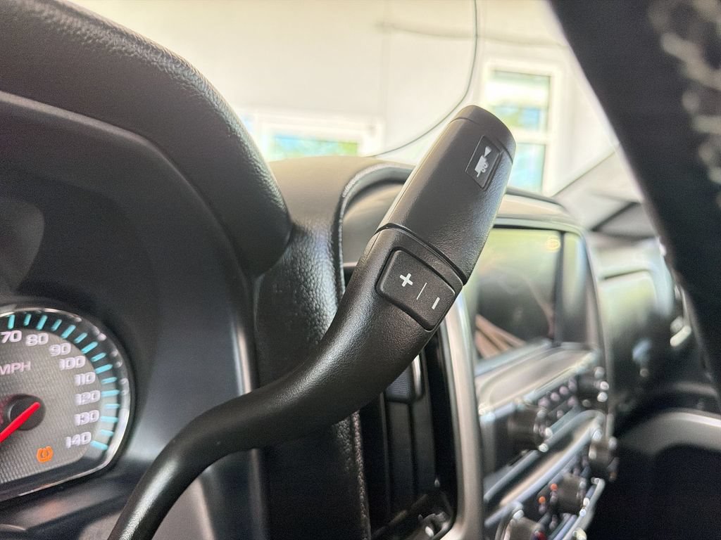 Certified 2018 Chevrolet Silverado 1500 LT w/ All Star Edition AWD/4WD image 17