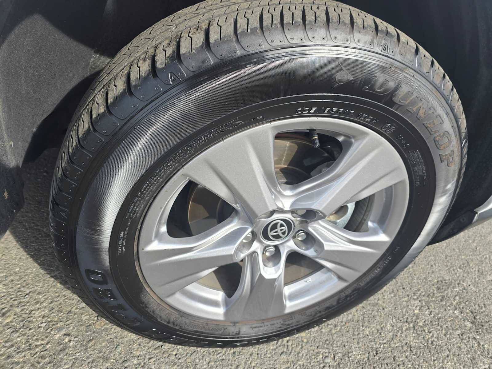 Used 2025 Toyota RAV4 XLE w/ Weather Package image 9