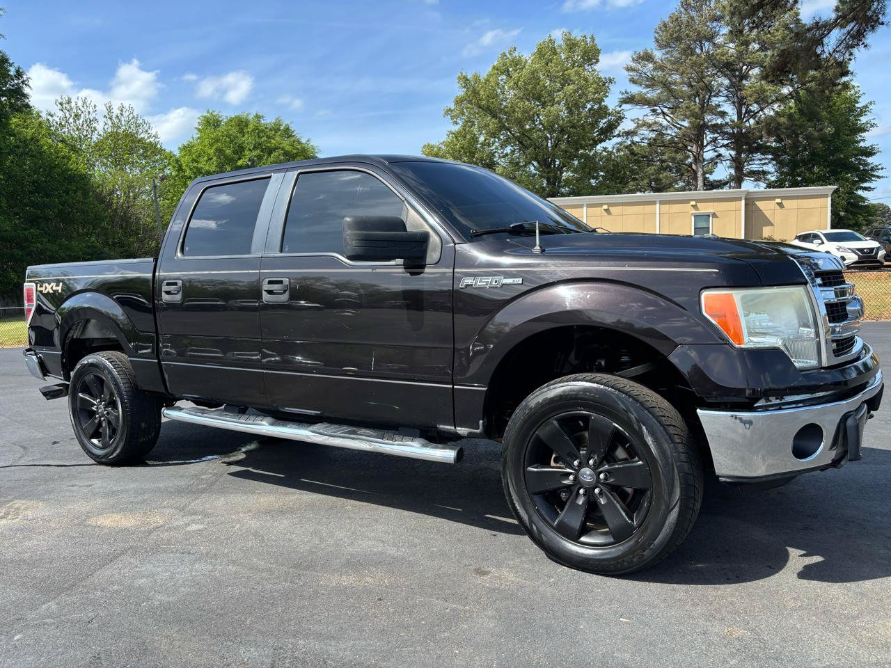 Used 2013 Ford F150 XLT w/ Trailer Tow Pkg AWD/4WD image 2