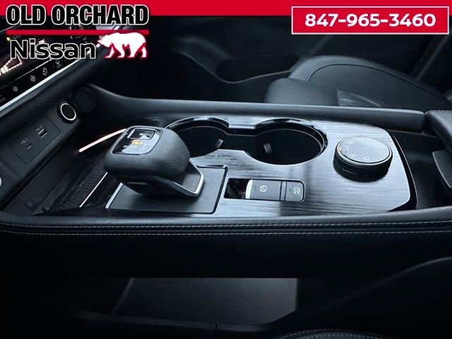 Used 2023 Nissan Rogue Platinum w/ Platinum Premium Package image 13
