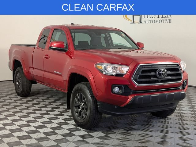 Used 2023 Toyota Tacoma SR5 AWD/4WD image 2