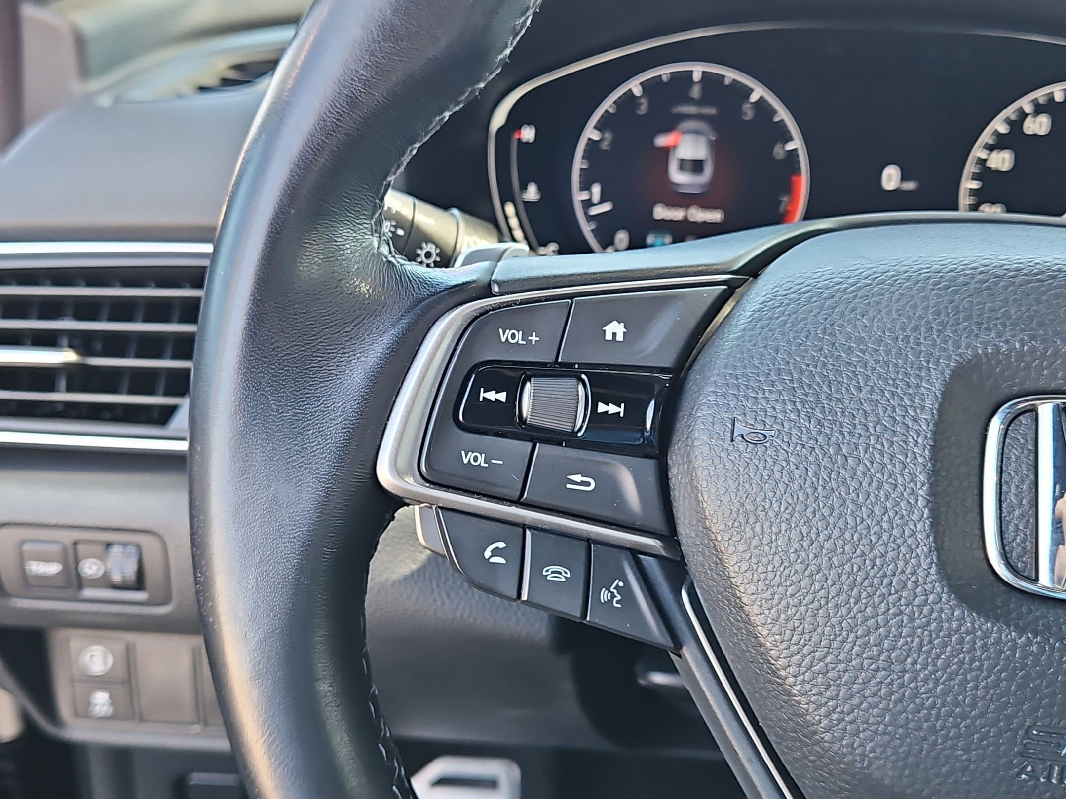 Used 2022 Honda Accord Sport image 22