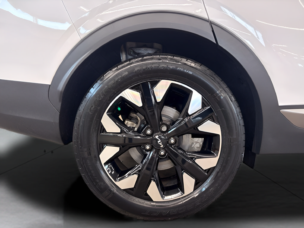 Certified 2023 Kia Sportage X-Line w/ X-Line Premium Package AWD/4WD image 30