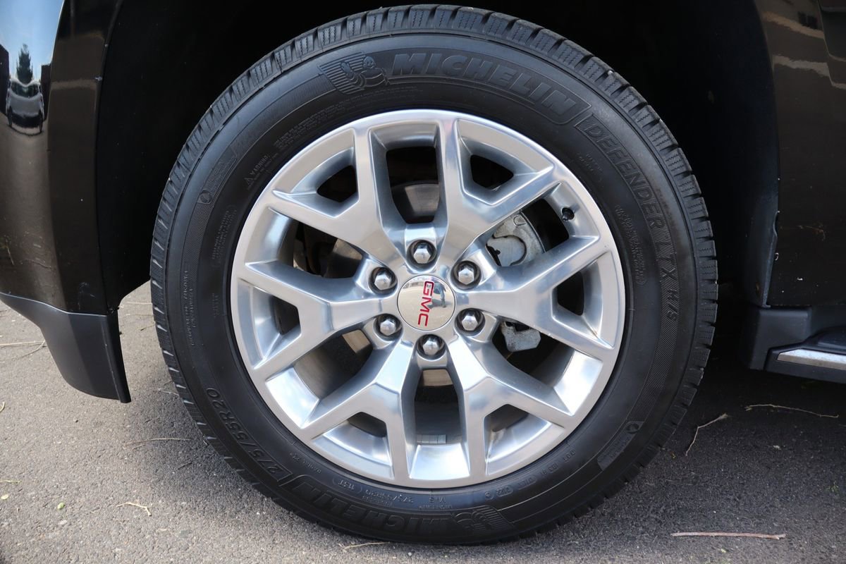 Used 2015 GMC Yukon SLE w/ Convenience Package RWD image 41