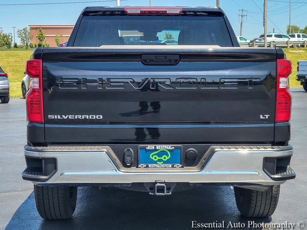 Used 2024 Chevrolet Silverado 1500 LT AWD/4WD image 6