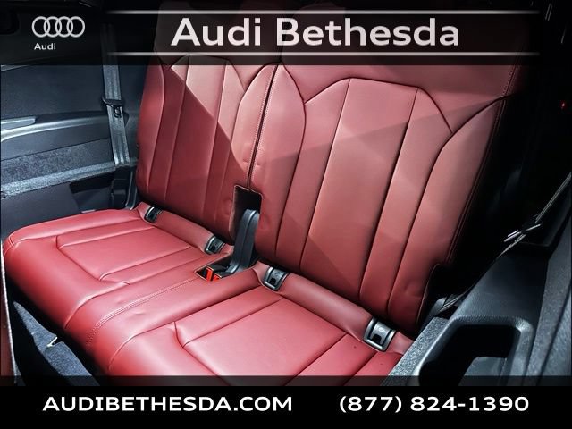 New 2026 Audi SQ7 Prestige AWD/4WD image 25