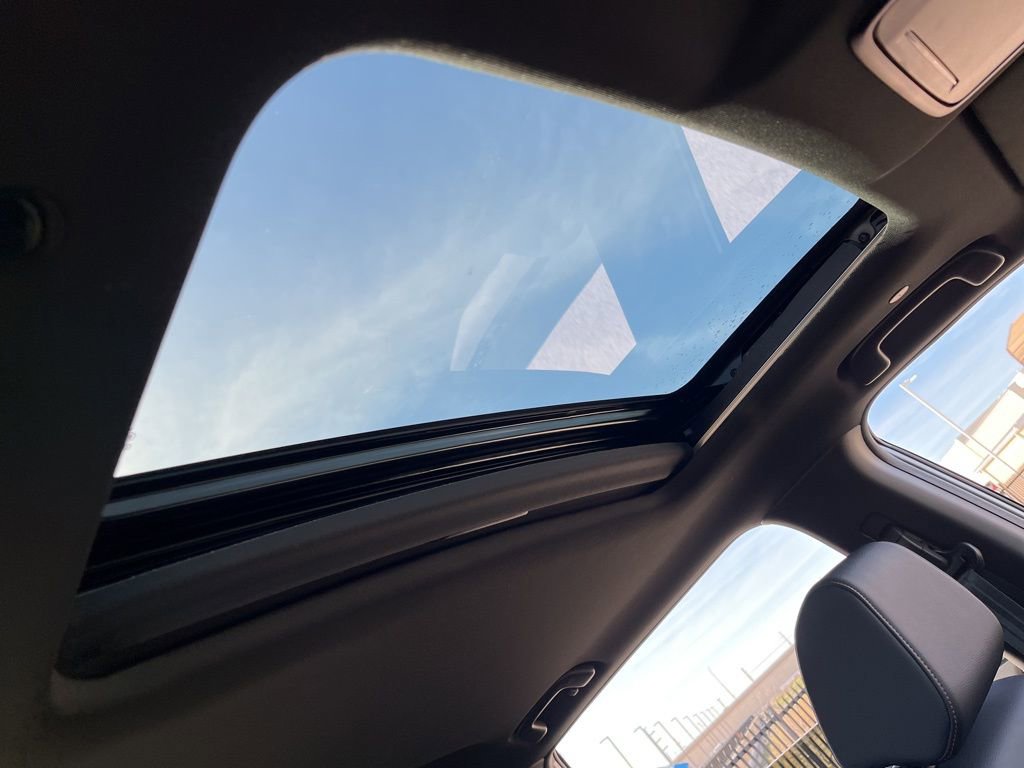 Used 2026 Honda CR-V Sport Touring image 32