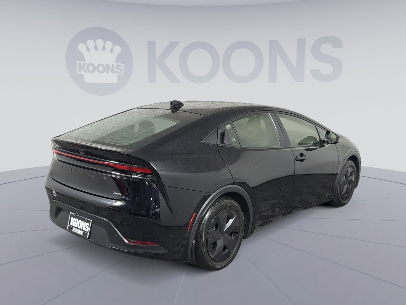 Used 2023 Toyota Prius LE image 7